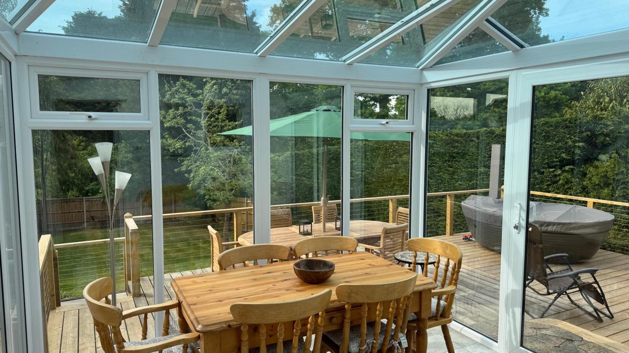 3 Bed Spa Cottage Southwater Exterior foto